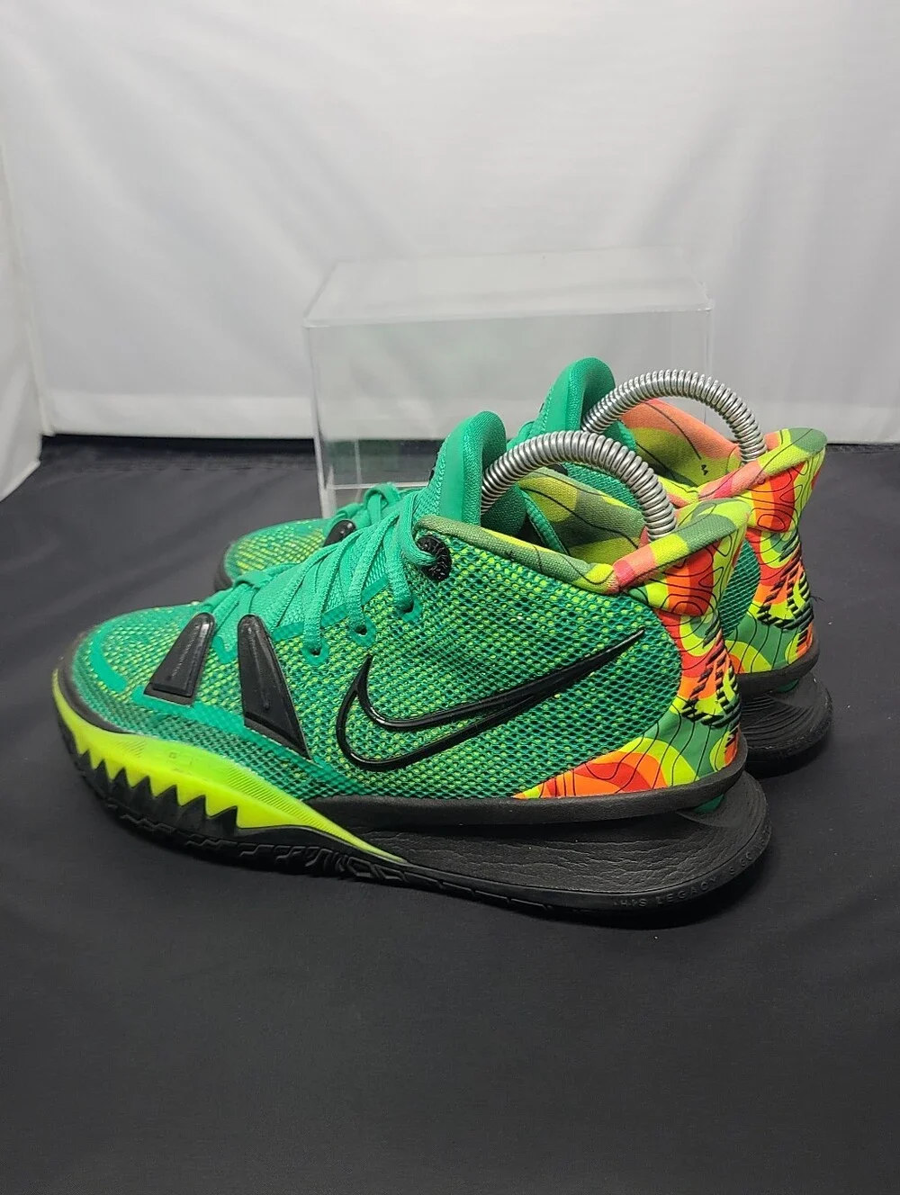 Nike Kyrie 7 Weatherman Baskeball Shoes CQ9326-300 kids size 5